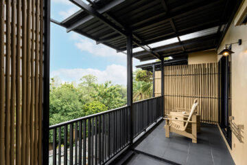 Studio Deluxe Building Bathtub